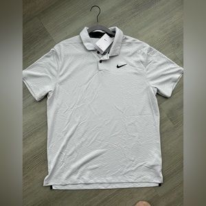 NWT- Nike Golf Men’s Dri-Fit Vapor short sleeved polo shirt. Size large. White